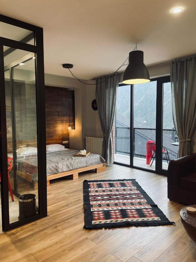 Kazbegi Stylish Apartment Exterior photo