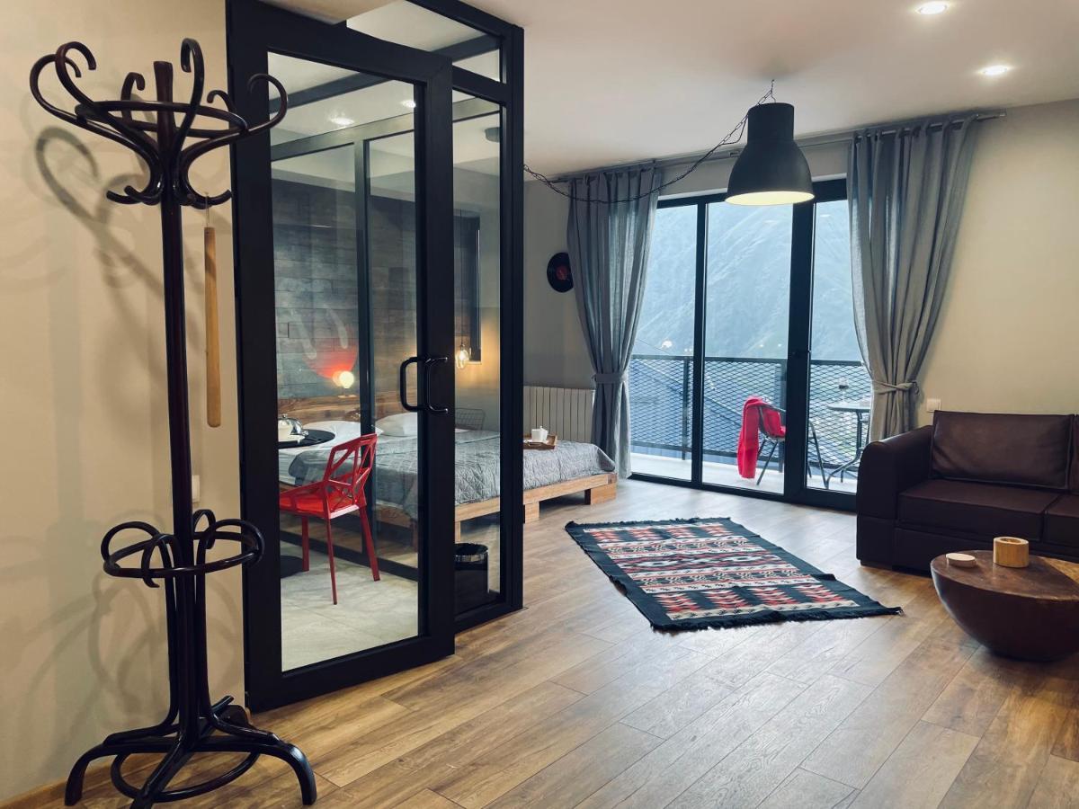 Kazbegi Stylish Apartment Exterior photo